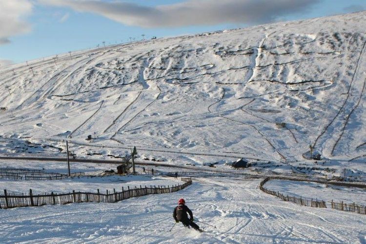 ski in scotland