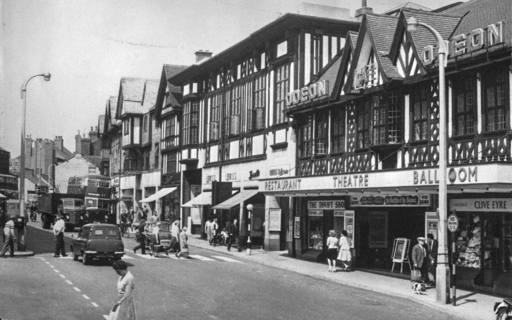 The UK's Best Market Towns - Oliver's Travels (Image via Paulio on Flickr)