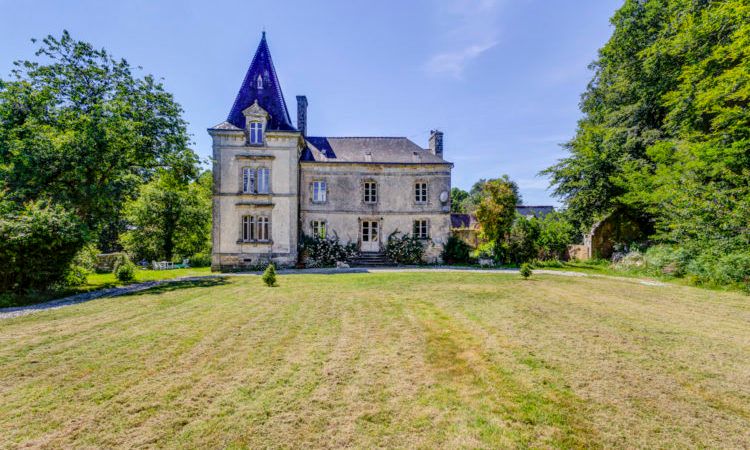 Chateau Lignol, Brittany - France