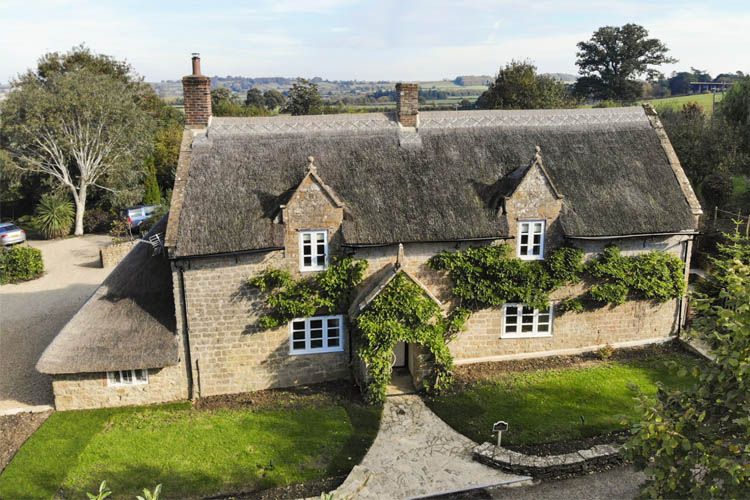 Wisteria Cottage, Somerset - dog-friendly cottages