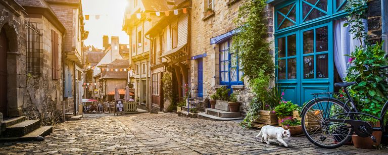 Villas in Normandy header