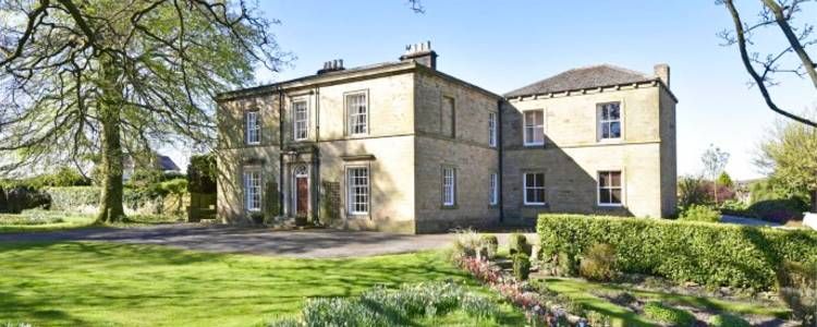 villas as Filming locations