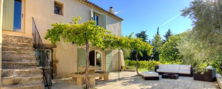 villas as Filming locations