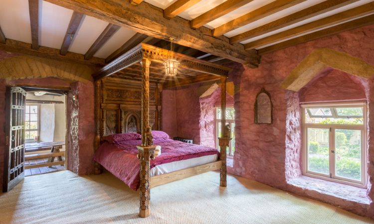 The Medieval Manor, Wales