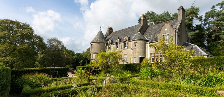 Top 10 Manor Houses in the UK
