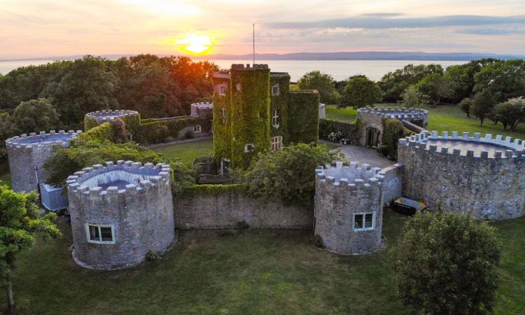 c17th castle somerset