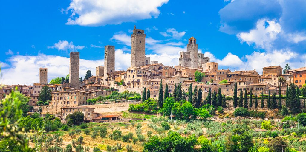 San Gimignano - Mostbeautiful towns in Tuscany header