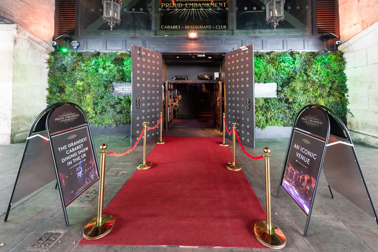 Cabaret immersive experience