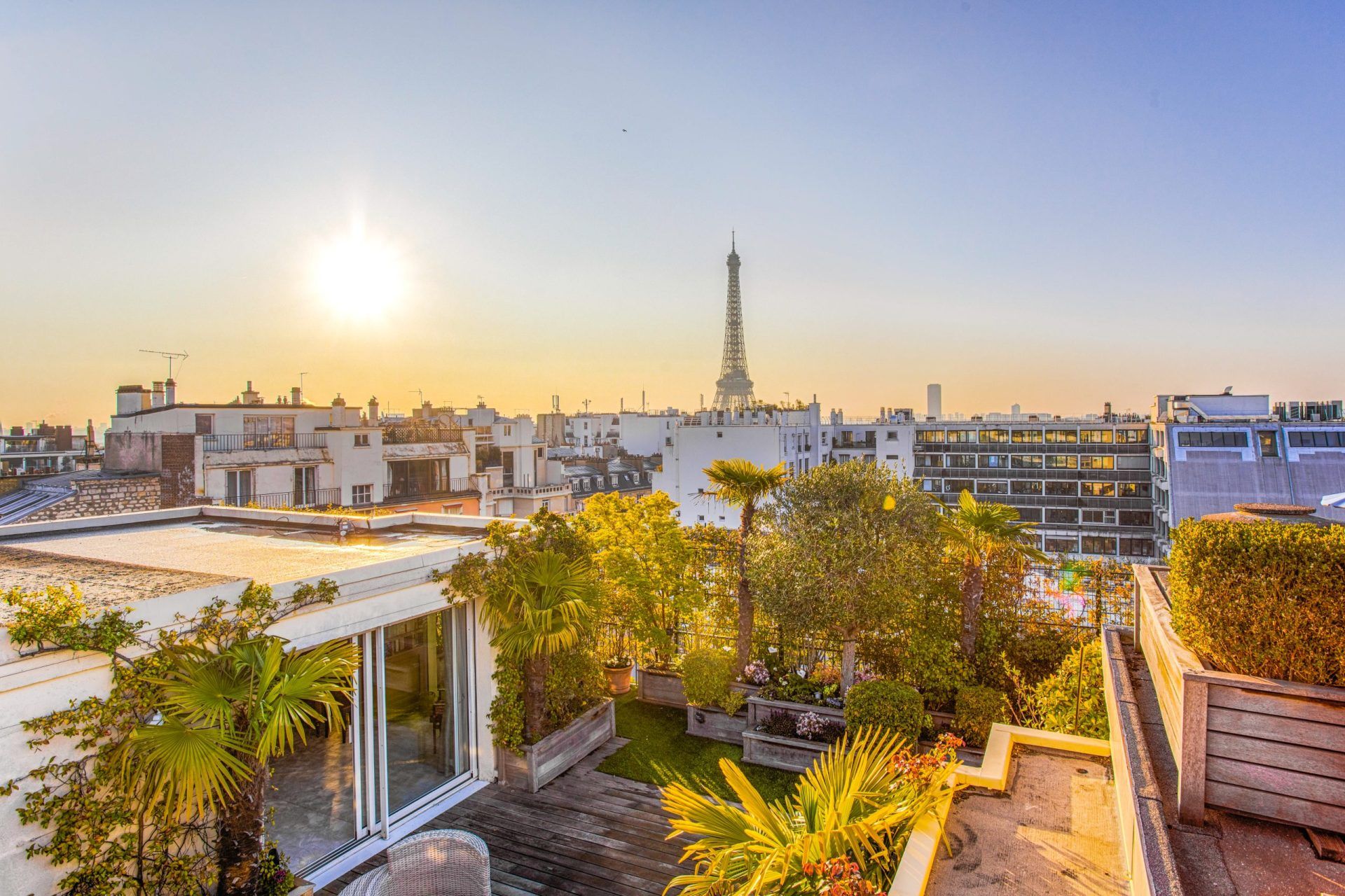 Saint Pierre Penthouse - remote working cities