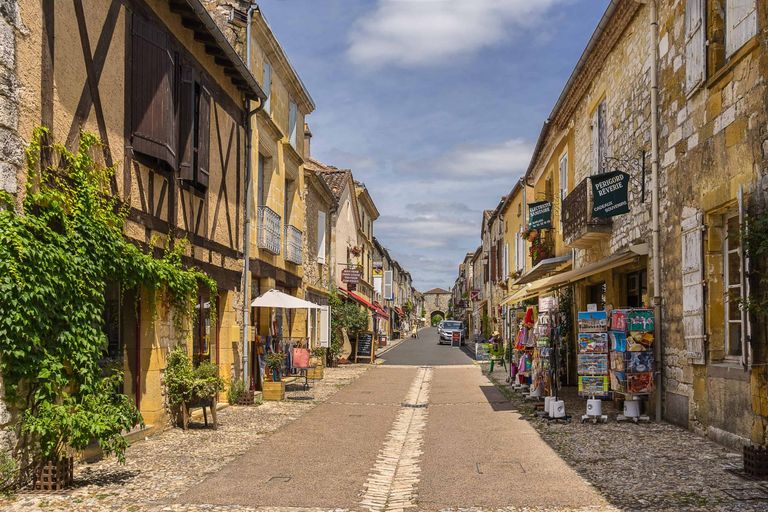 Street in Monpazier