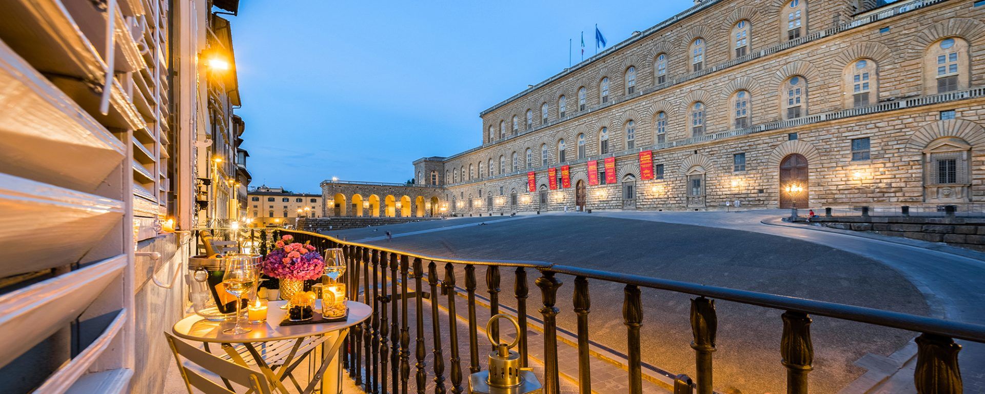 Restaurant terrace in Florence