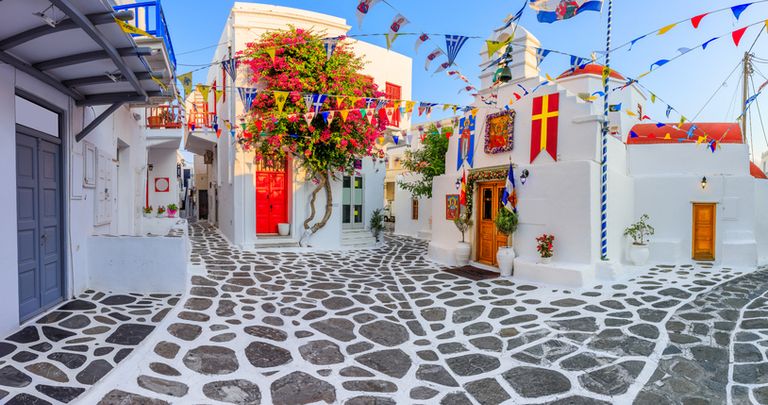 whitewashed street in Mykonos