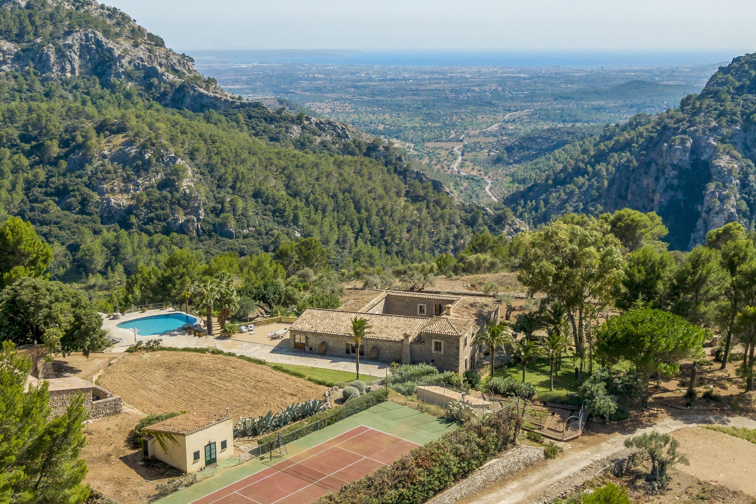 Deluxe Veri - multigenerational family holidays