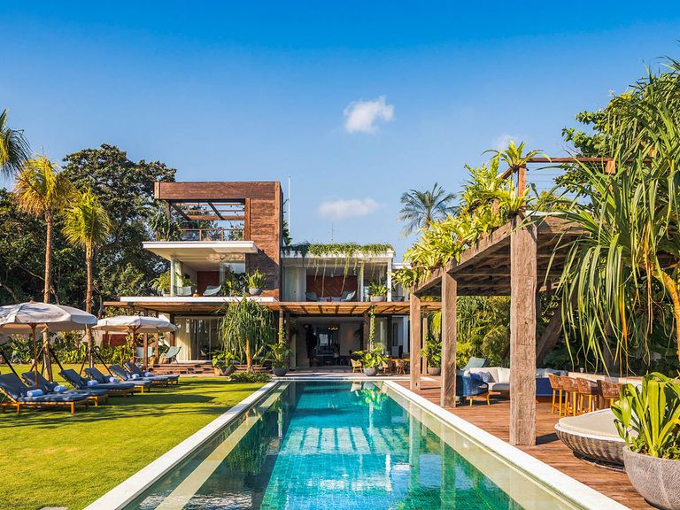 Villa with pool in Bali