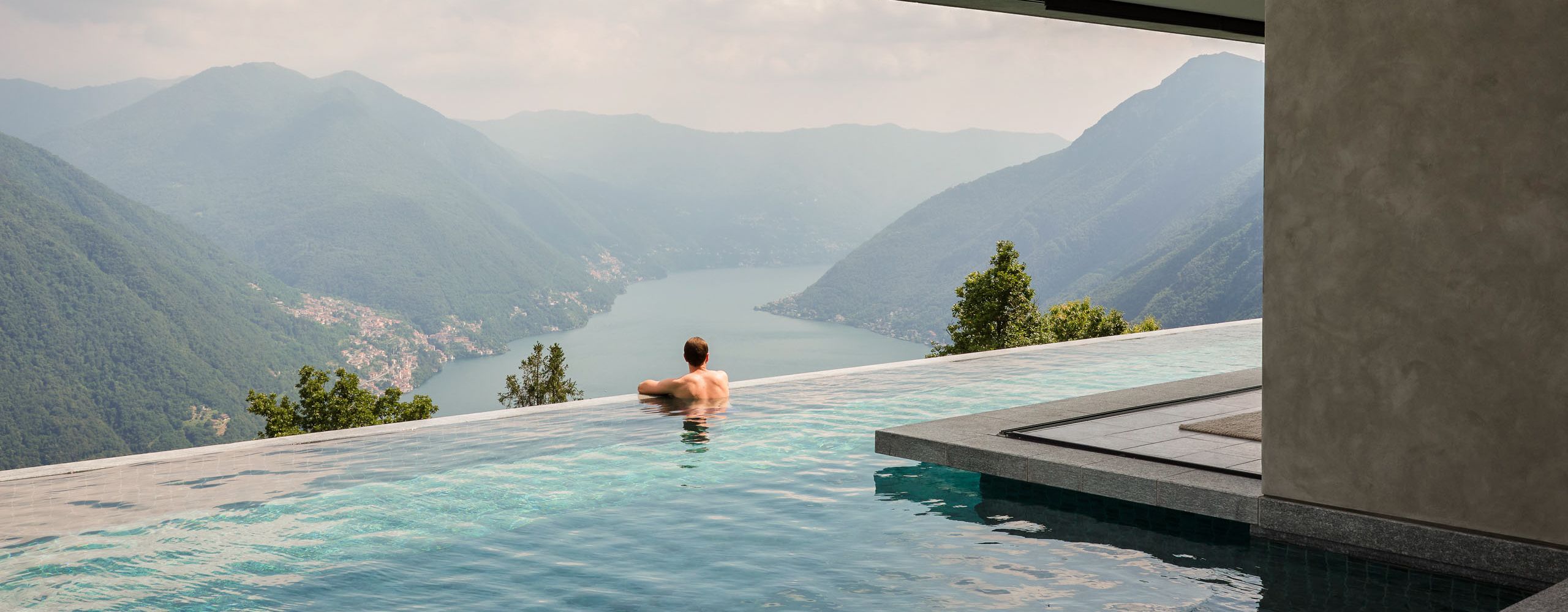 Lakes and Mountain Villas