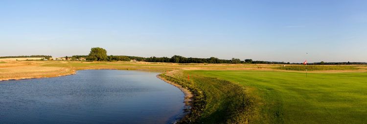 Heacham Manor Golf Course - Oliver's Travels