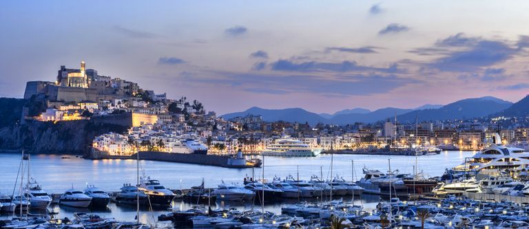 The Best Group Activities for Grown-Ups in Ibiza