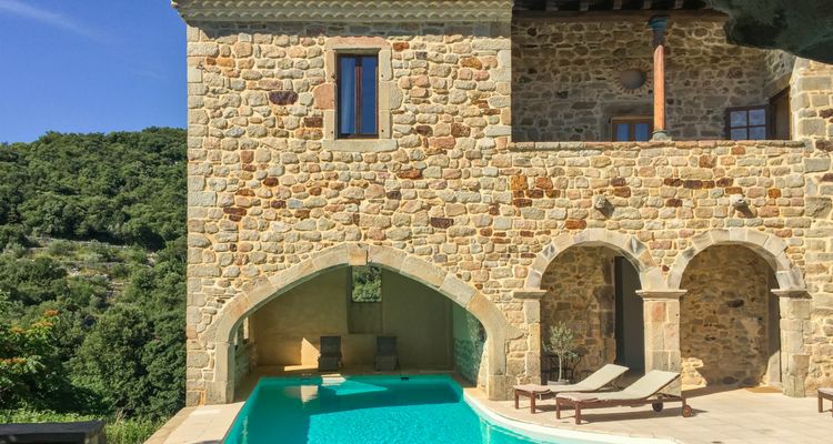 Chateau De Mazelle