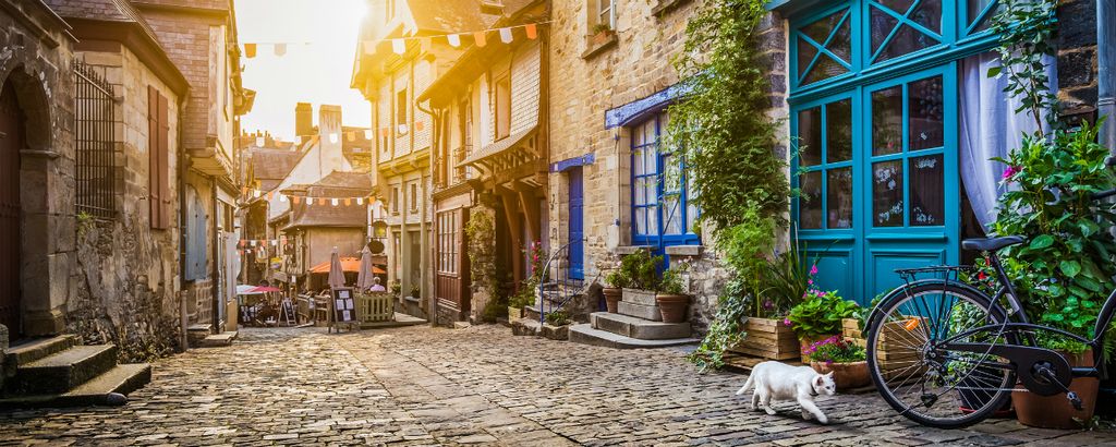 Villas in Normandy header