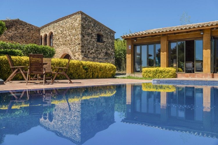 Villa Aleta - Costa Brava - Oliver's Travels