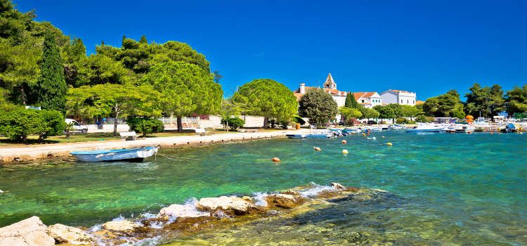 Uvala Lapad Beach