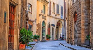 where to stay in tuscany