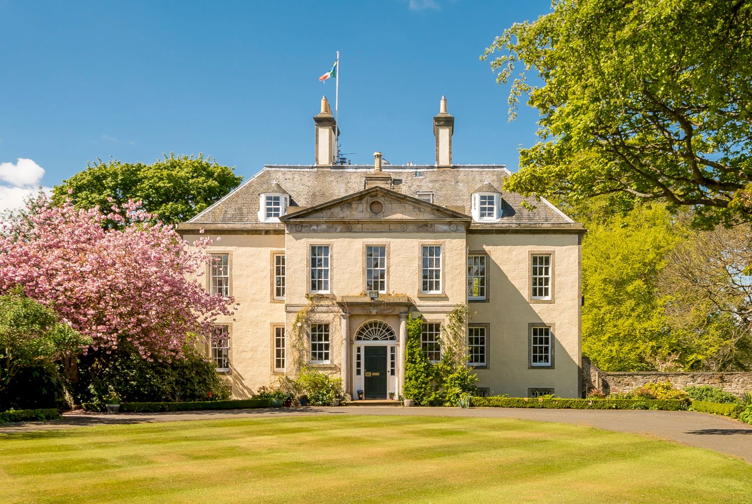 Blossom Mansion
