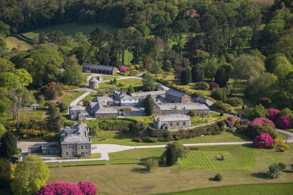 Lostwithiel Manor Estate