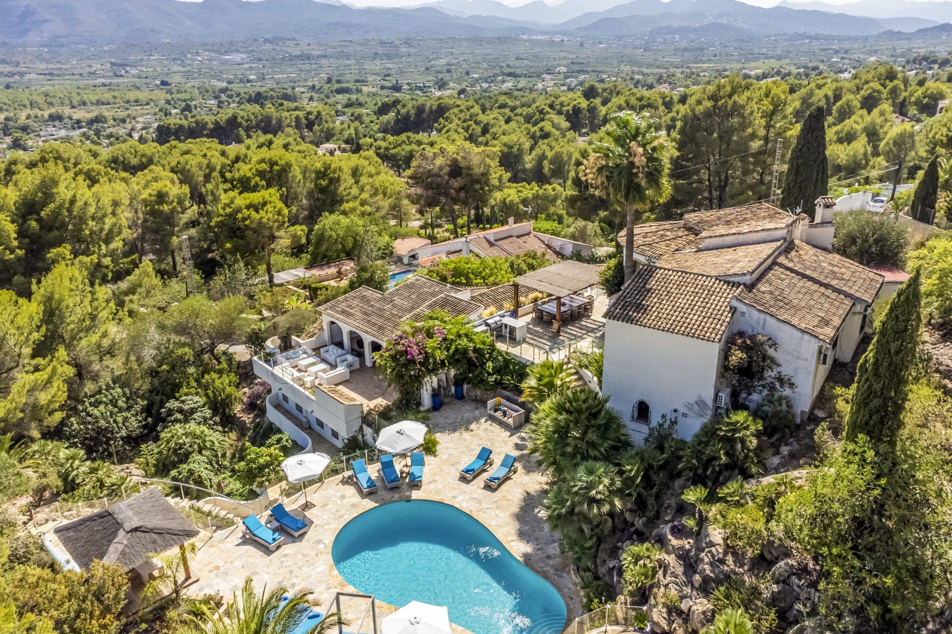 Villa Caroix - villas on the Costa Blanca