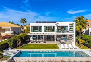 Villas in the Algarve - header