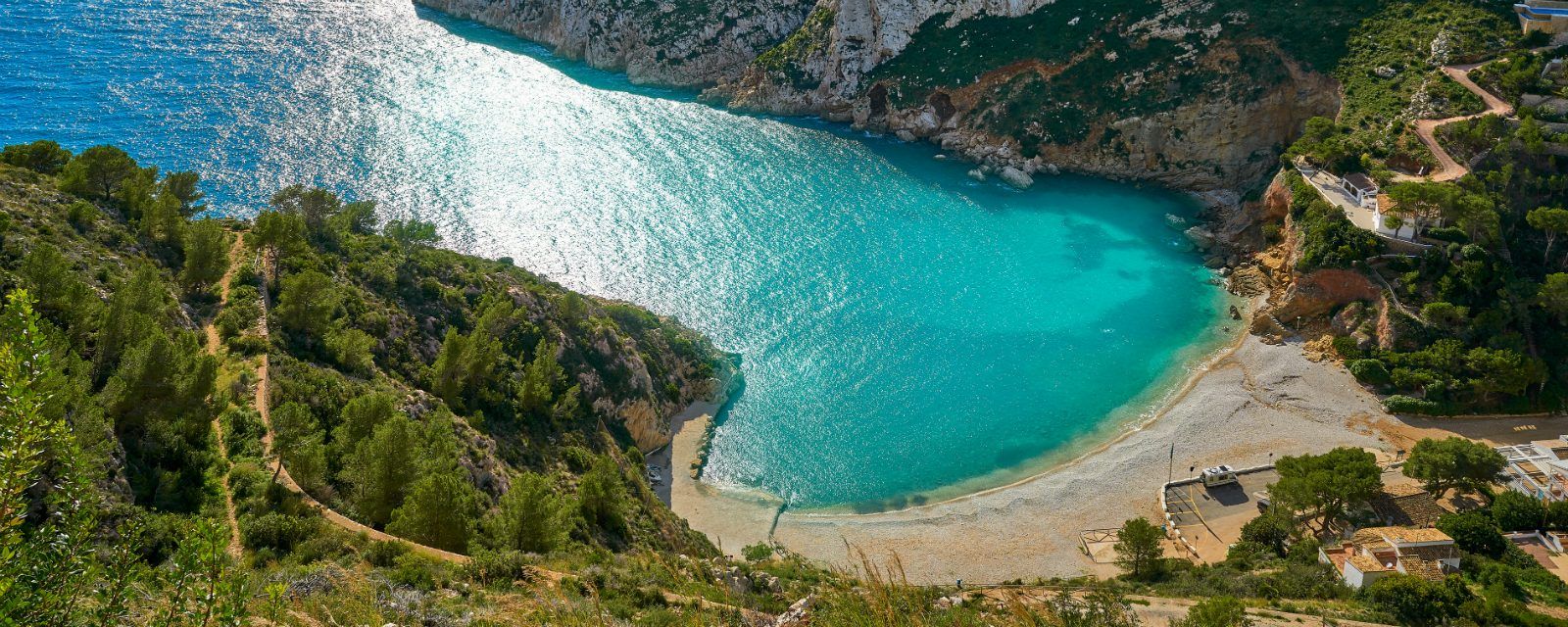 Beach in a cove on the Costa Blanca
