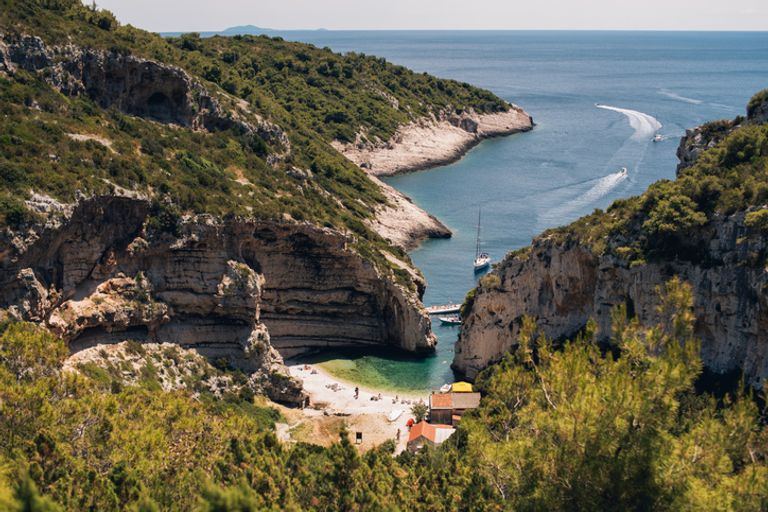 Stiniva Beach, Vis