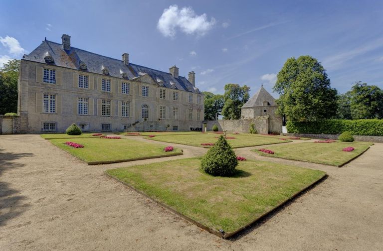 Chateau Les Douves, Normandy