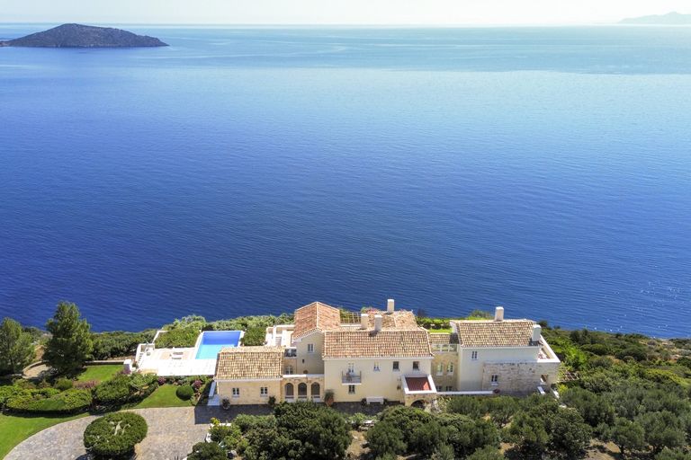 Exi Estate, Crete