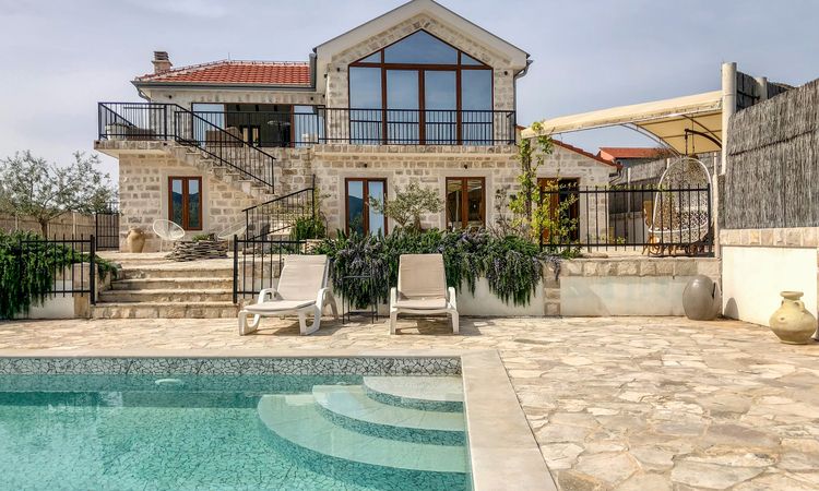 Villa Vrmac - villas in Montenegro