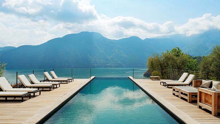 From the Riviera to the Peaks: Luxury Travellers Embrace Alpine Lakes